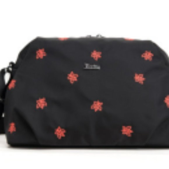 Casual portable messenger bag
